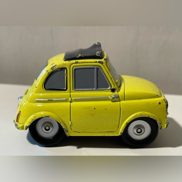 Vintage Disney Pixar Cars yellow Luigi Fiat 500 Cinquecento 1:55 Scale Diecast - Picture 4 of 7